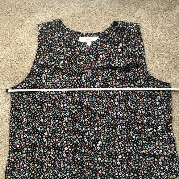 LOFT Mixed Media Split Neck Sleeveless Top - Picture 5 of 6